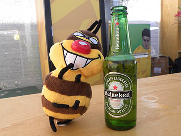 Zu&ecirc;ra b&ecirc;bada