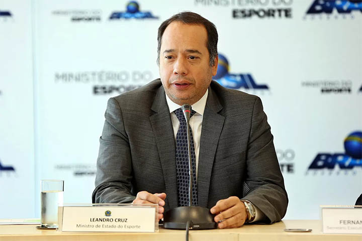 Leandro Cruz - Ministro do Esporte (2018)
