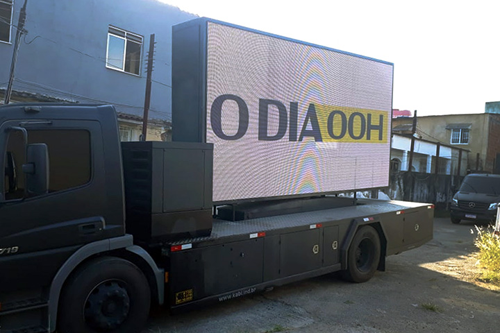 O LED Truck do O Dia OOH
