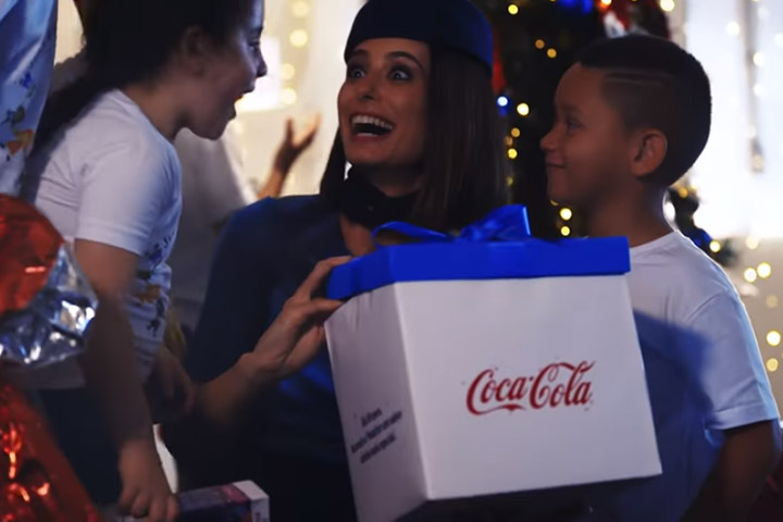 Regras para um Natal..., da Geometry para Coca-Cola e Azul