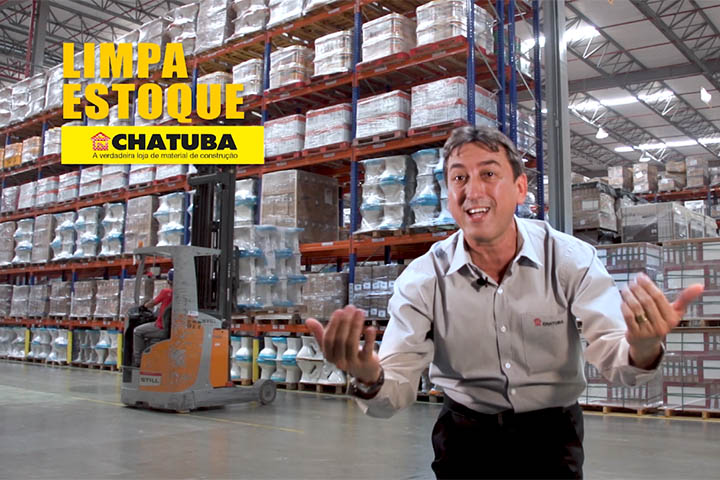 Garcia no comercial da JLG para a Chatuba