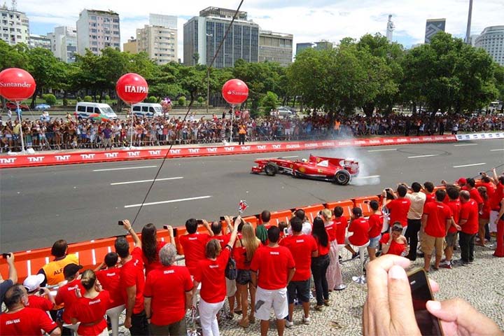 Evento Ferrari TNT 2013