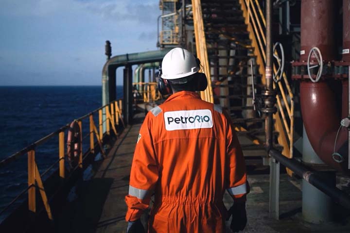 Rastro para PetroRio - Stories do Offshore